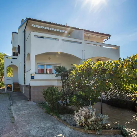 דירה Ivka - Apt-3 By Interhome *