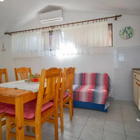 Ivka - Apt-3 By Interhome Apartment Punat
